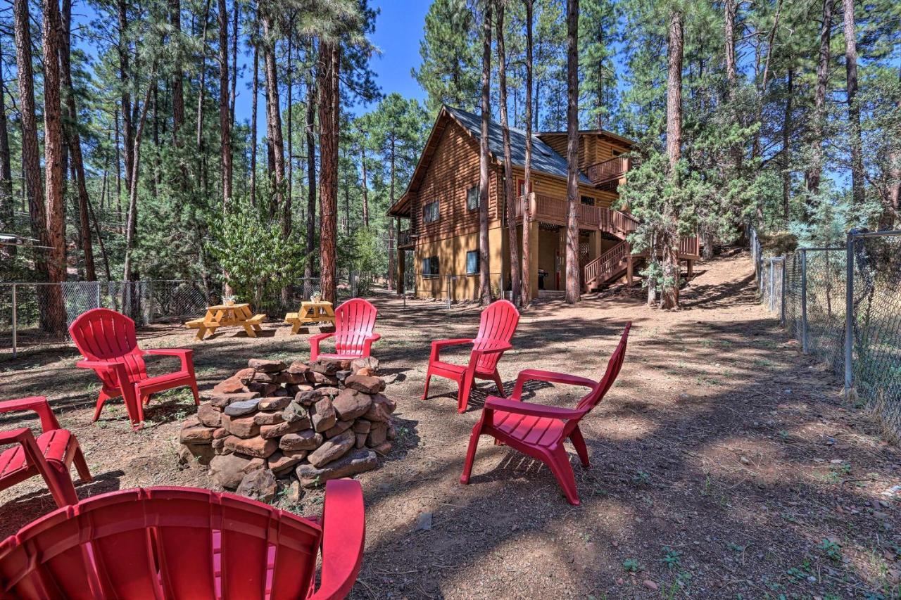 Strawberry Cabin With 2-Story Deck Dogs Welcome! Pine Dış mekan fotoğraf